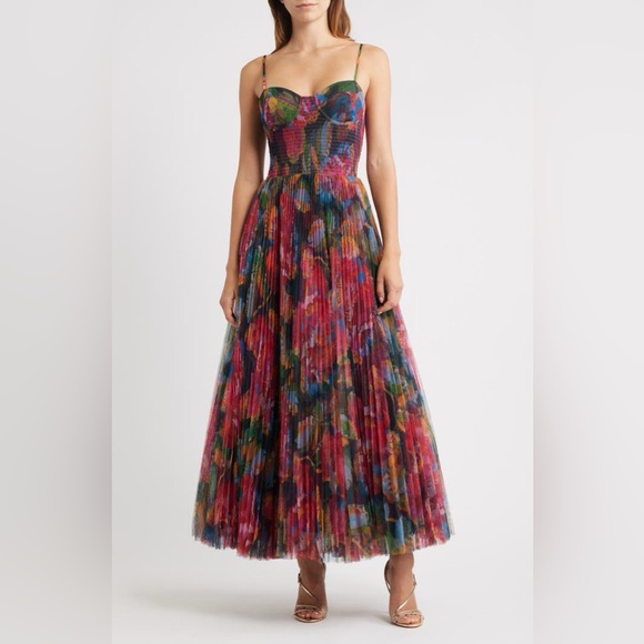 Anthropologie Smocked Tulle Gown
Hutch - Picture 4 of 10